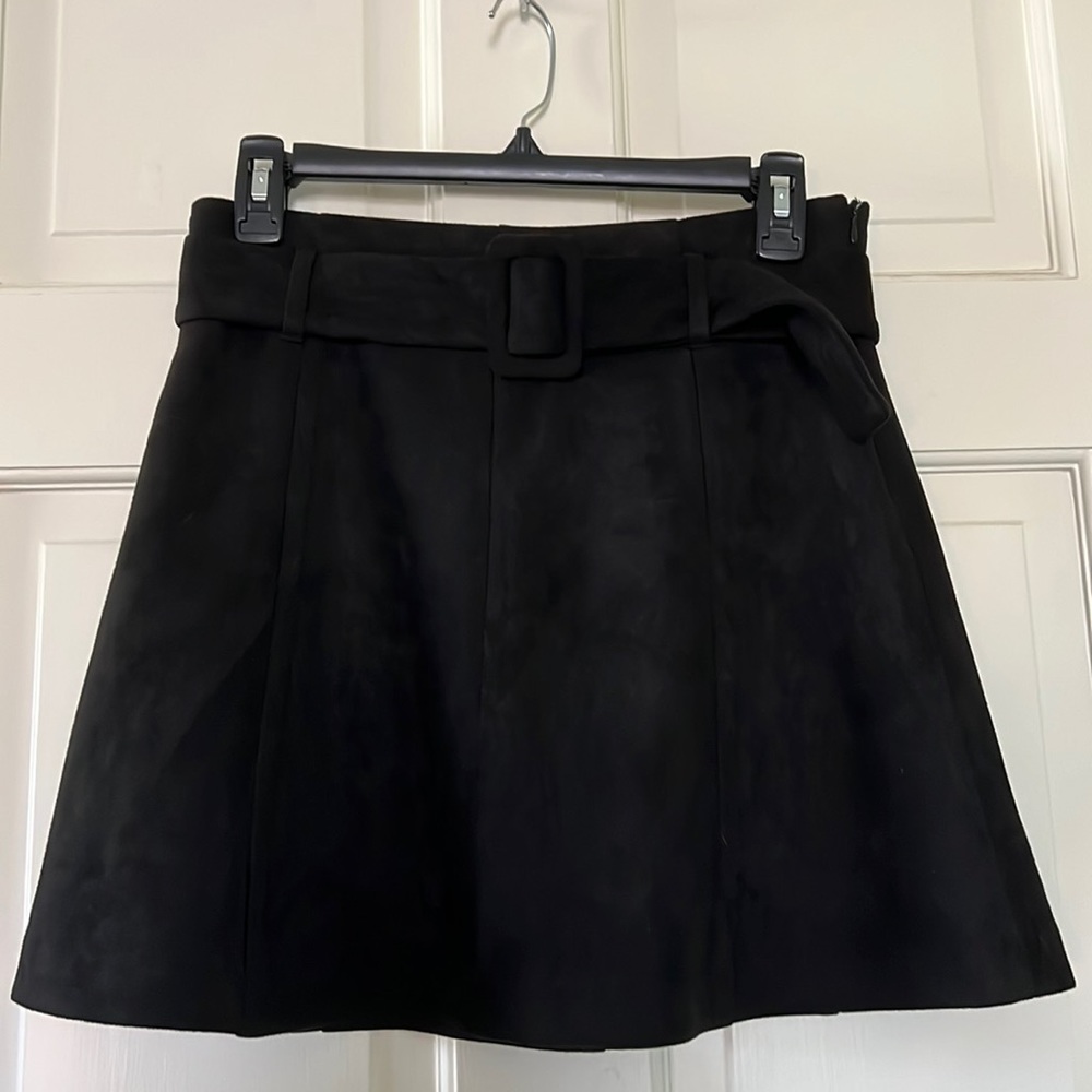 Suede black mini skirt with belt